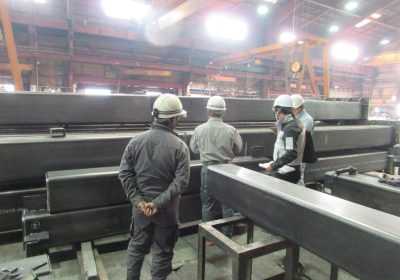 製作技術パトロール巡回中の写真